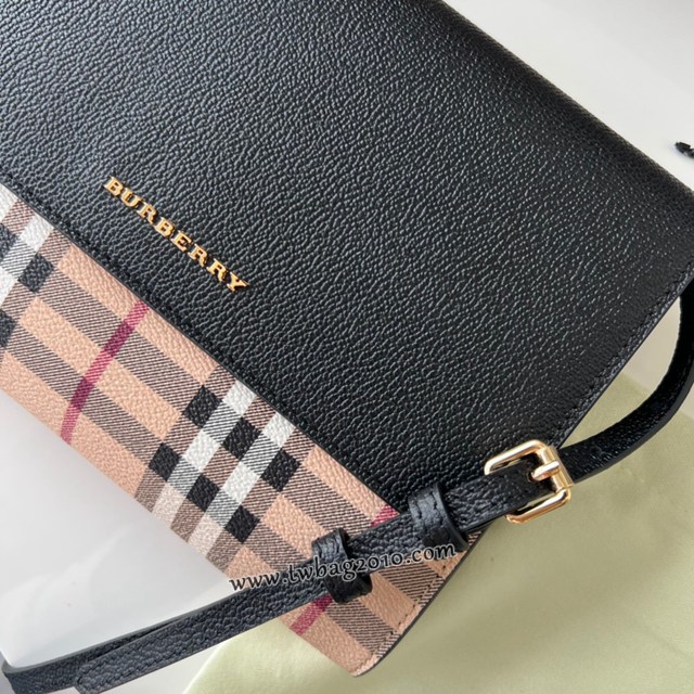 Burberry專門店新款格紋拼皮革斜背包 巴寶莉女款休閒小肩包手包 yxb1053